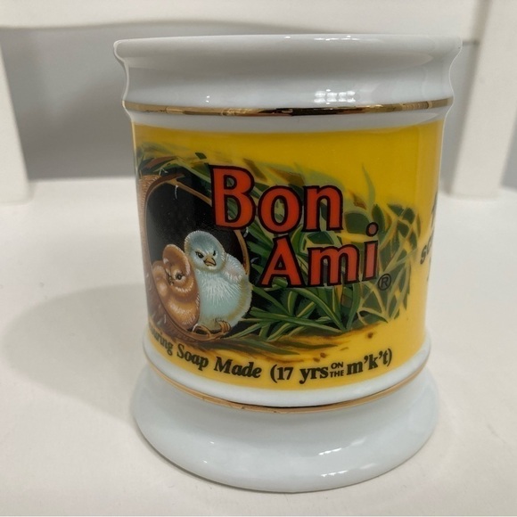 THE CORNER STORE PORCELAIN VINTAGE MUG COLLECTION BON AMI MUG - 8oz - Picture 3 of 6